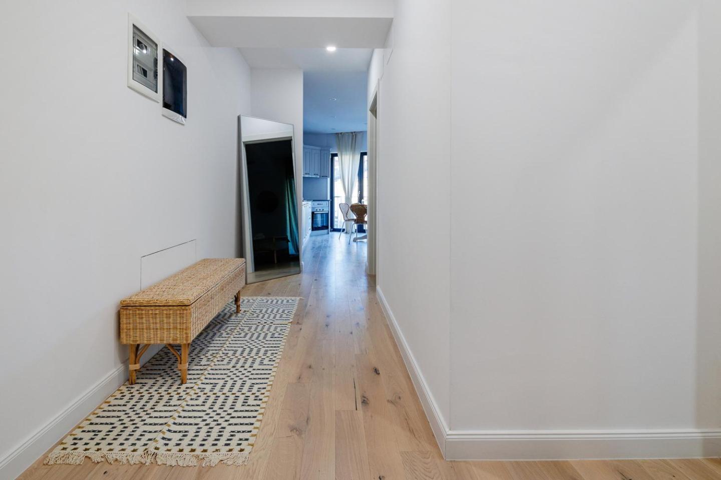 The Corner Luxe Apartment Bucharest Exterior photo